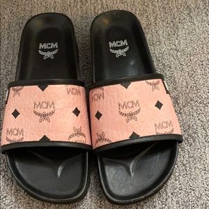 MCM slides